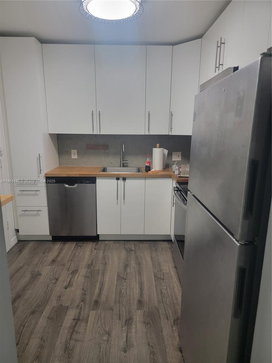 Photo of 3800 Ocean Dr  #309, Hollywood, Florida, 33019 - 