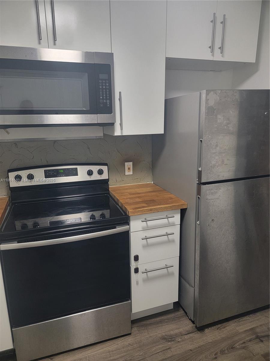 Photo of 3800 Ocean Dr  #309, Hollywood, Florida, 33019 - 