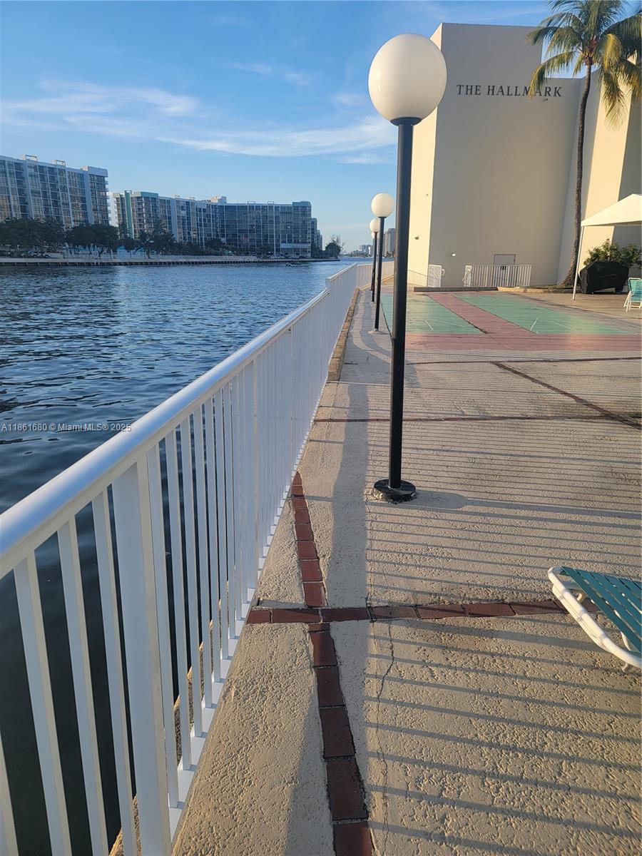 Photo of 3800 Ocean Dr  #309, Hollywood, Florida, 33019 - 