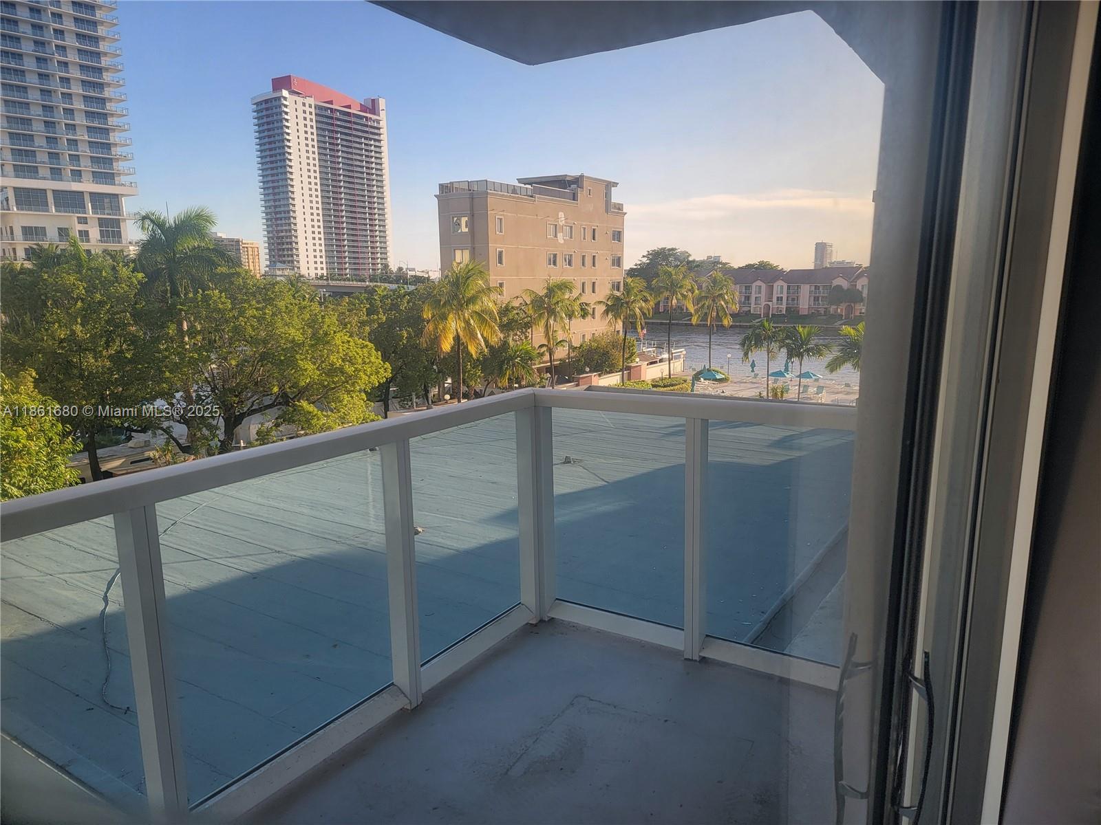 Photo of 3800 Ocean Dr #309, Hollywood, Florida, 33019 -