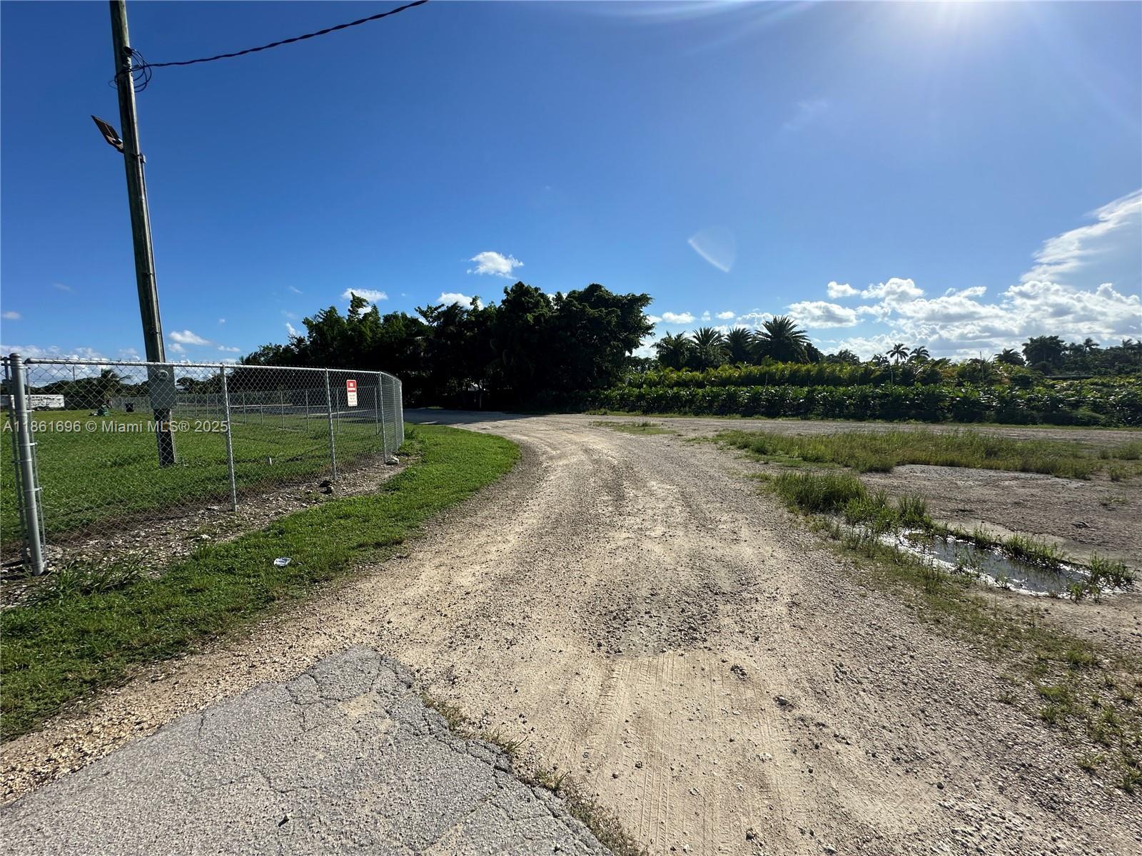 See details / sq. ft. $ 2025-08-19 0 Photo