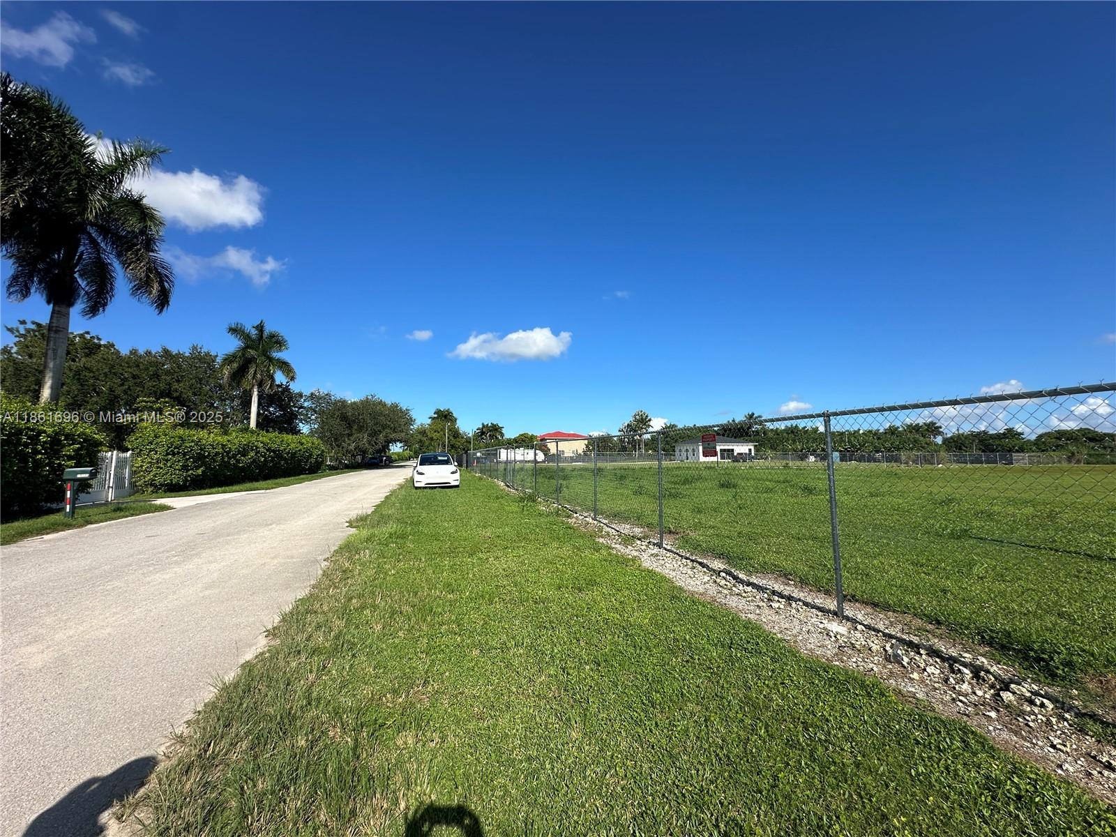 See details / sq. ft. $ 2025-08-19 0 Photo