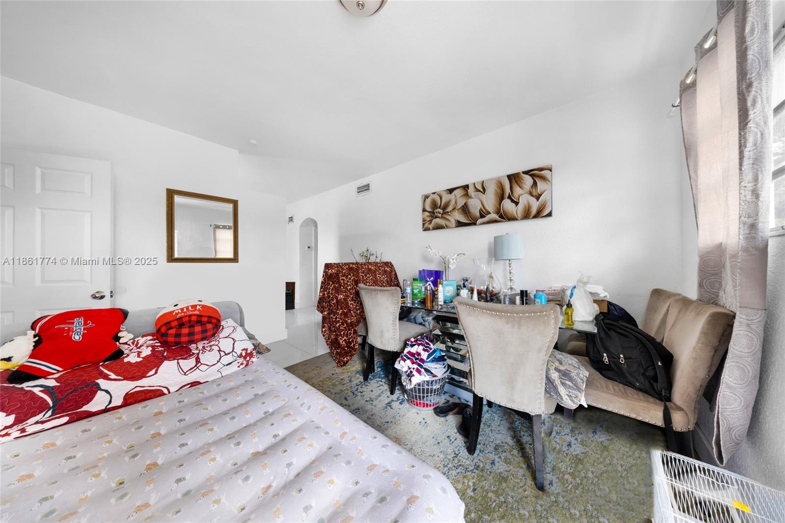 See details / sq. ft. $ 2025-08-19 0 Photo