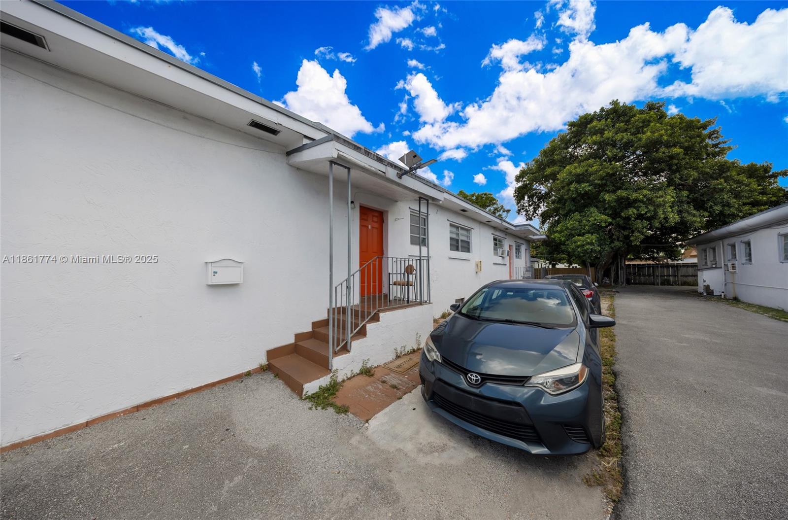 See details / sq. ft. $ 2025-08-19 0 Photo