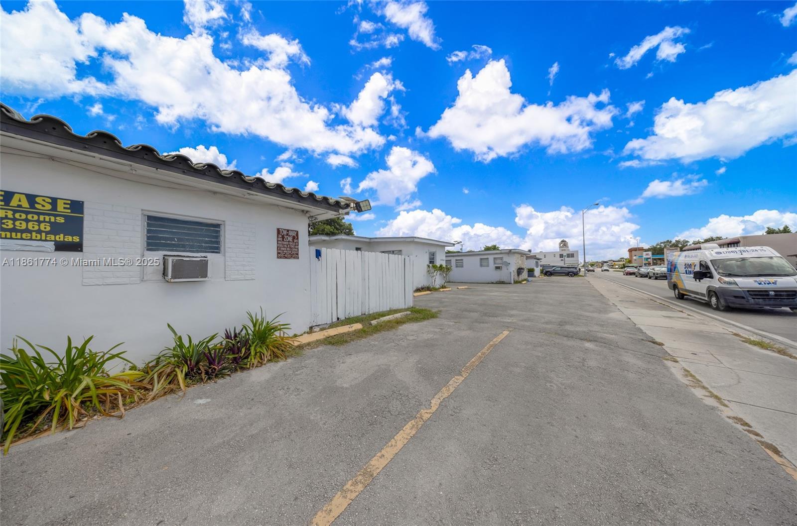 See details / sq. ft. $ 2025-08-19 0 Photo