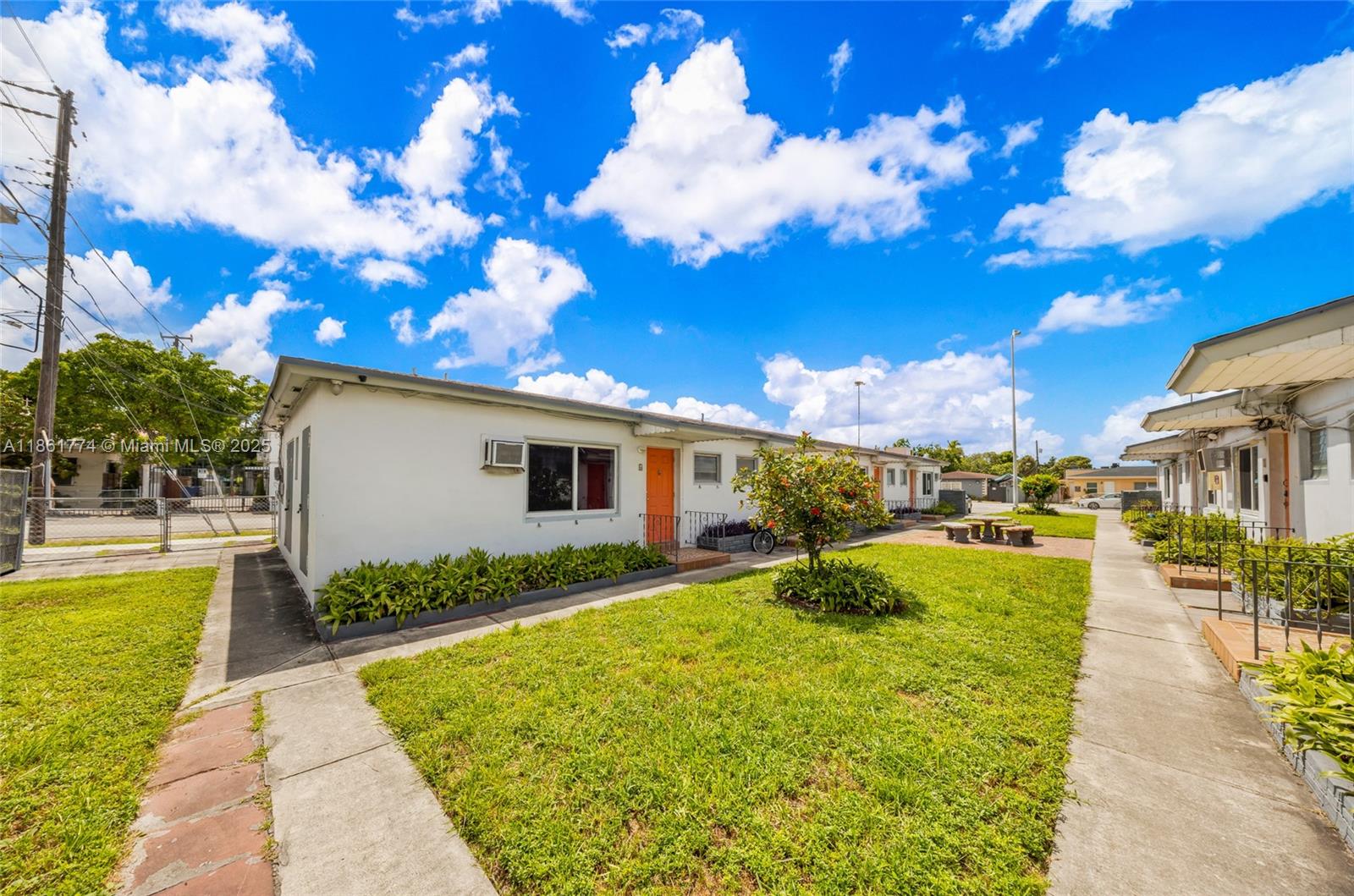 See details / sq. ft. $ 2025-08-19 0 Photo