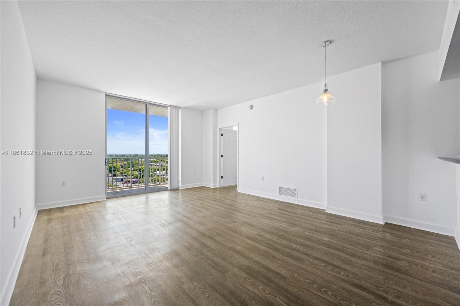 Photo of 140 Dixie Hwy #835, Hollywood, Florida, 33020 -