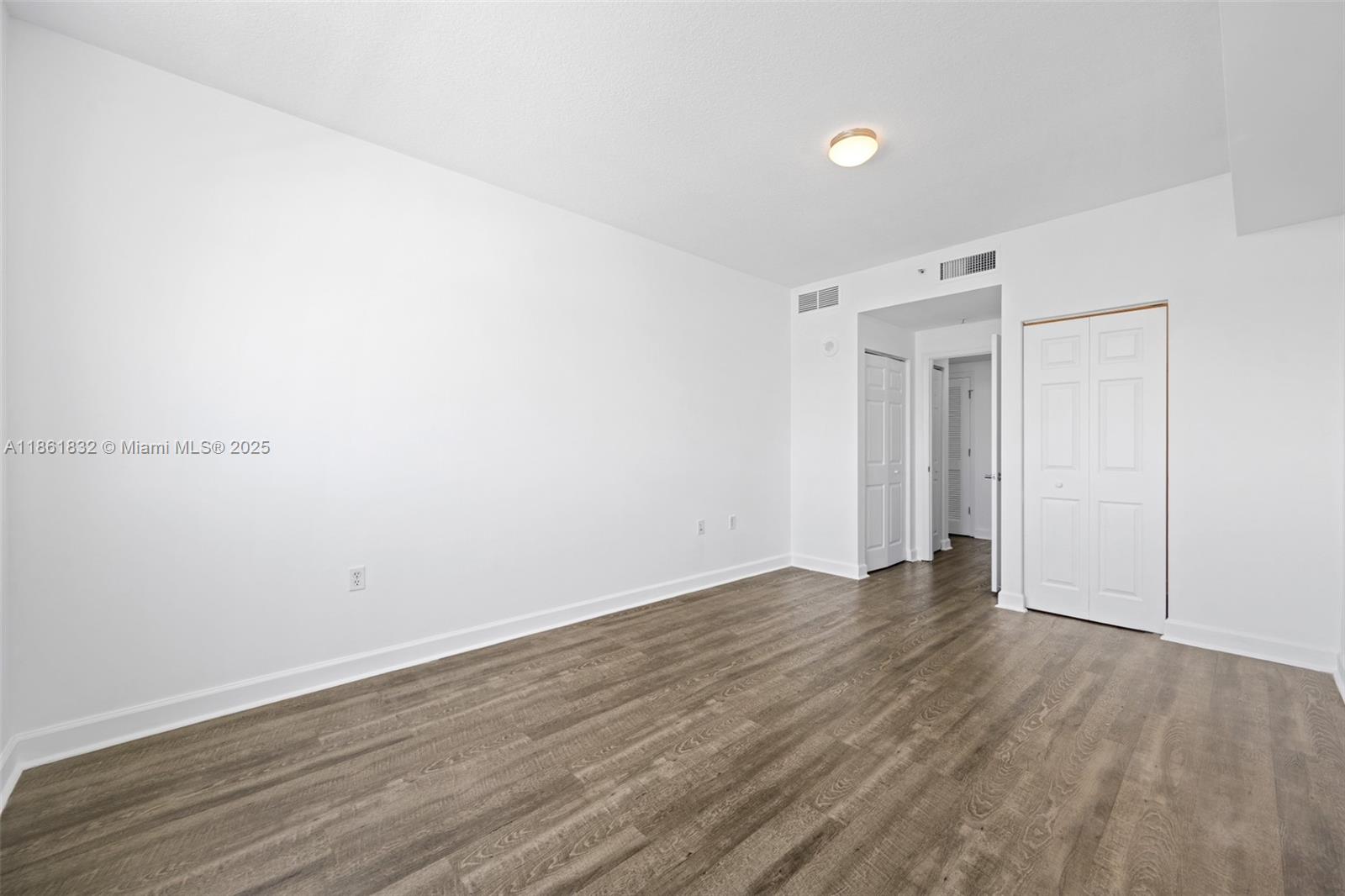 Photo of 140 Dixie Hwy  #835, Hollywood, Florida, 33020 - 