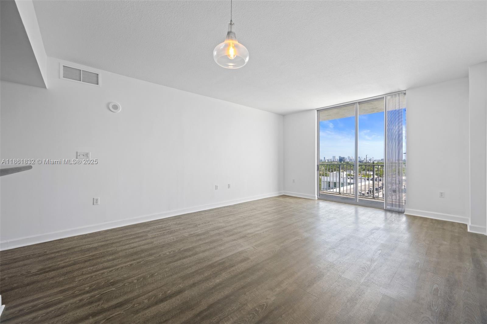 Photo of 140 Dixie Hwy #835, Hollywood, Florida, 33020 -