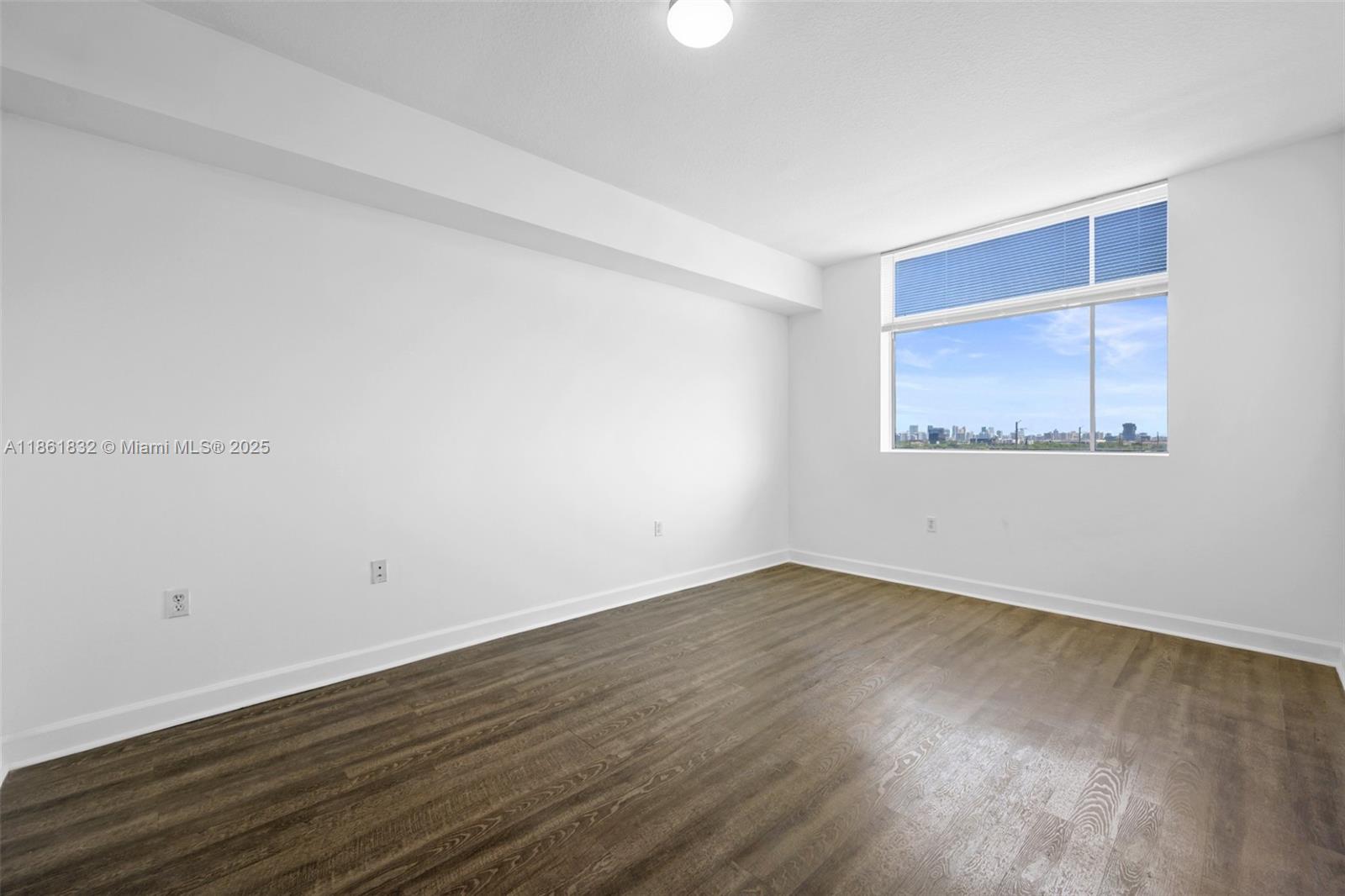 Photo of 140 Dixie Hwy  #835, Hollywood, Florida, 33020 - 