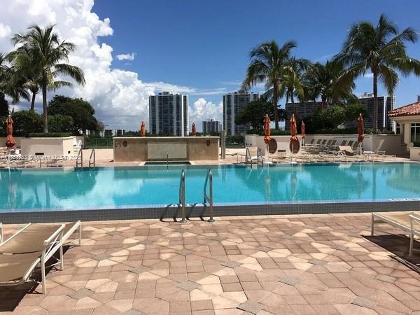 Photo of 19900 Country Club Dr #612, Aventura, Florida, 33180 -