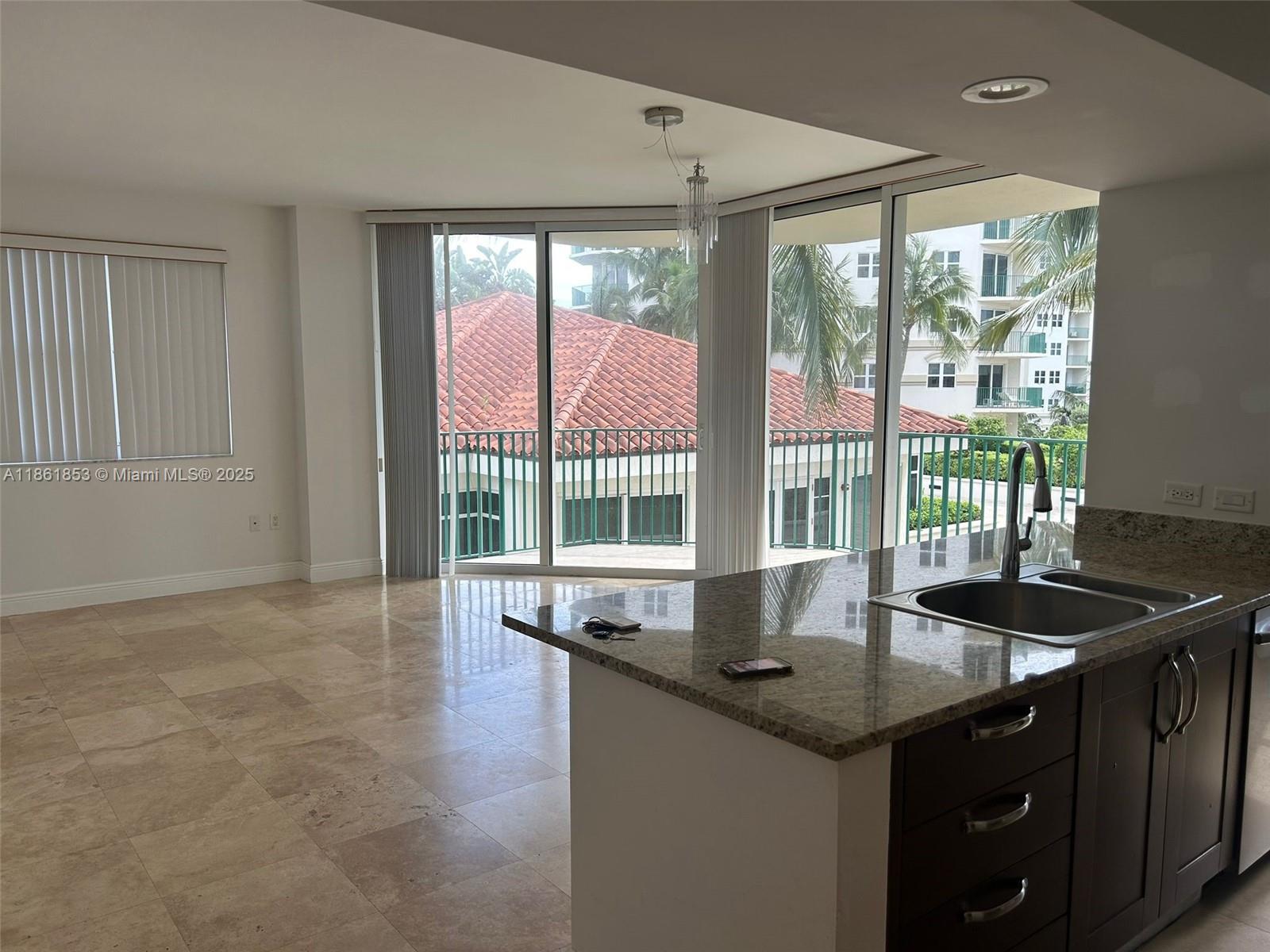 Photo of 19900 Country Club Dr  #612, Aventura, Florida, 33180 - 