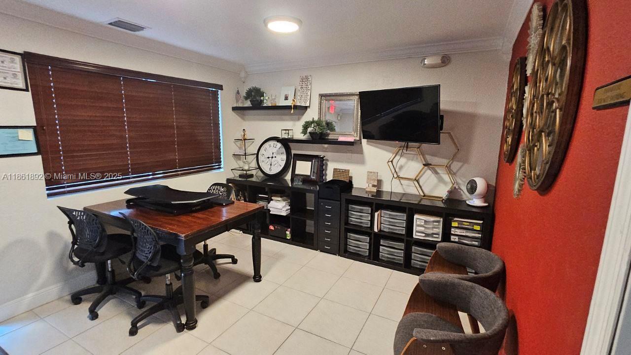 Ver detalles 103 / sq. ft. $ 2025-08-20 0 foto