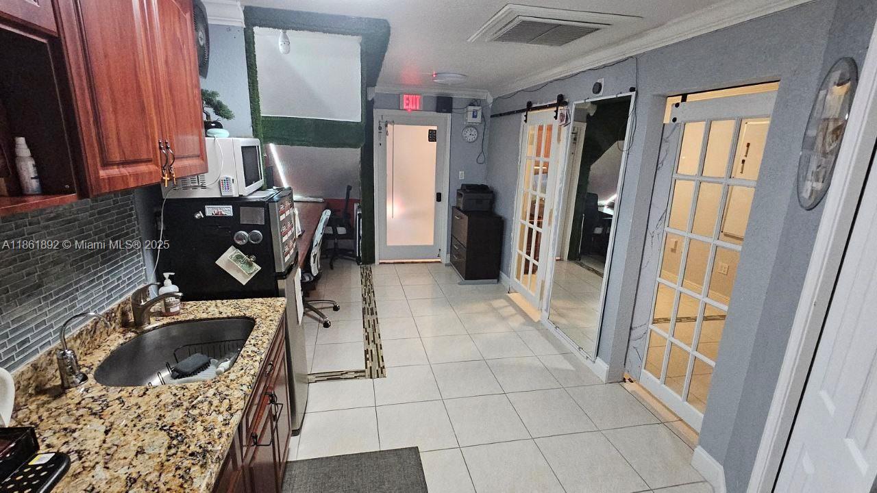 Ver detalles 103 / sq. ft. $ 2025-08-20 0 foto