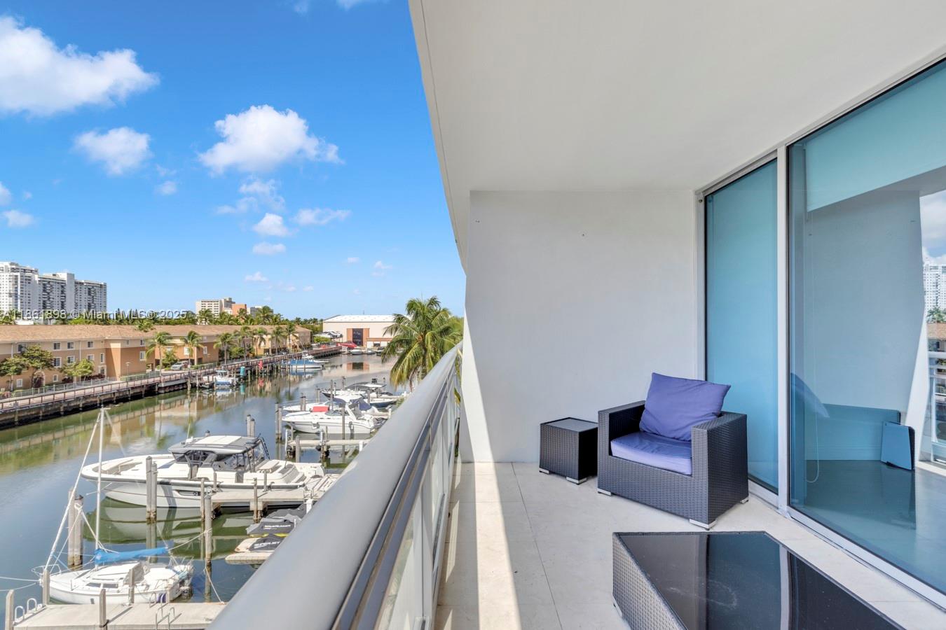Photo of 2950 188th St  #315, Aventura, Florida, 33180 - 