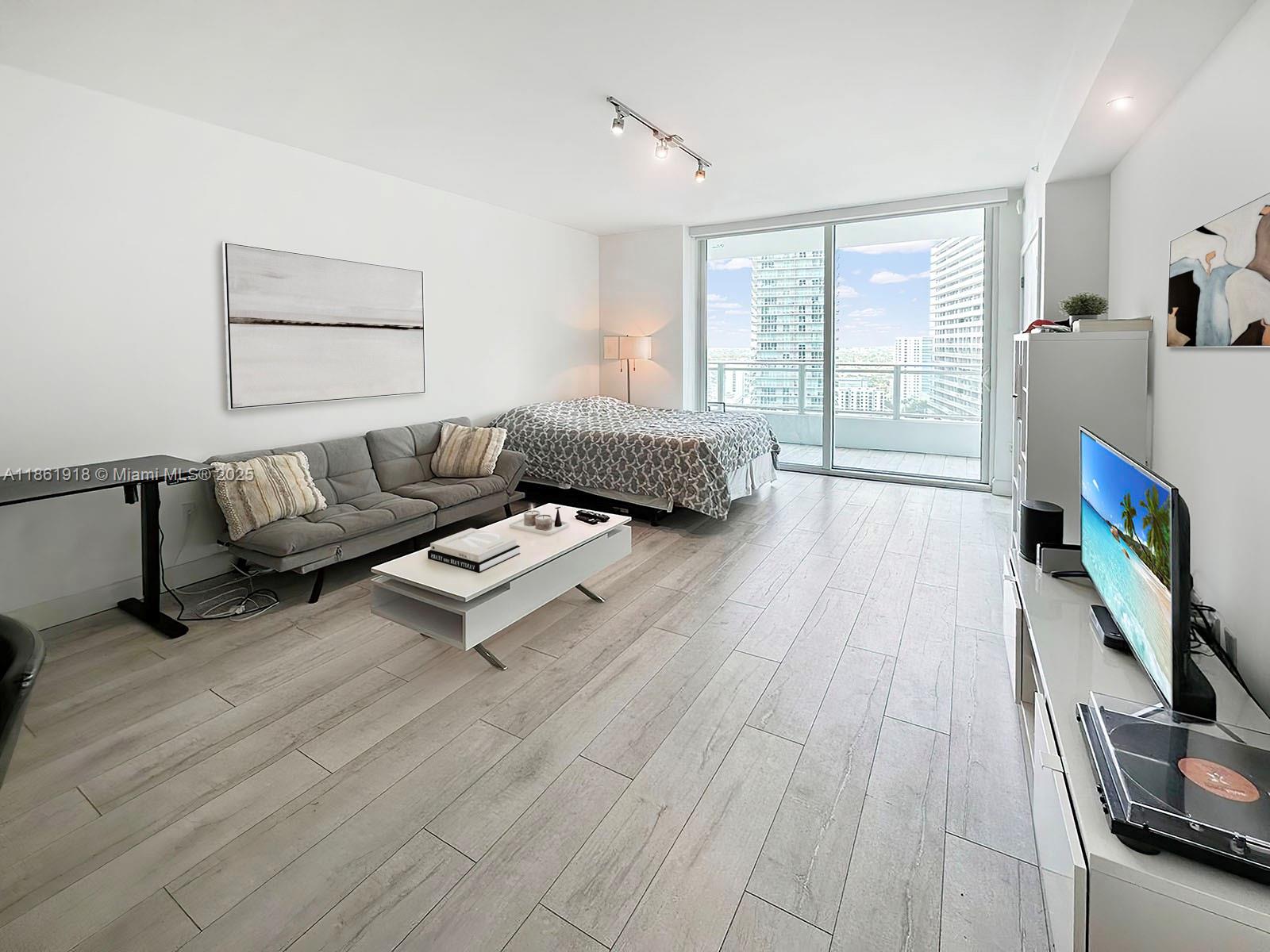 Photo of 1080 Brickell Ave #2305, Miami, Florida, 33131 -