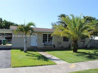 9755 3 / 2 1404 sq. ft. $ 2025-09-26 0 foto