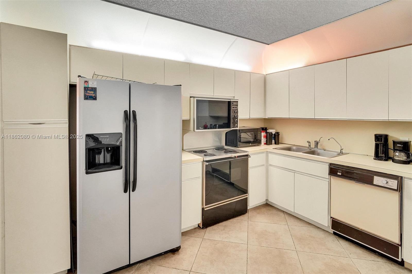 Photo of 8877 Collins Ave  #405, Surfside, Florida, 33154 - 