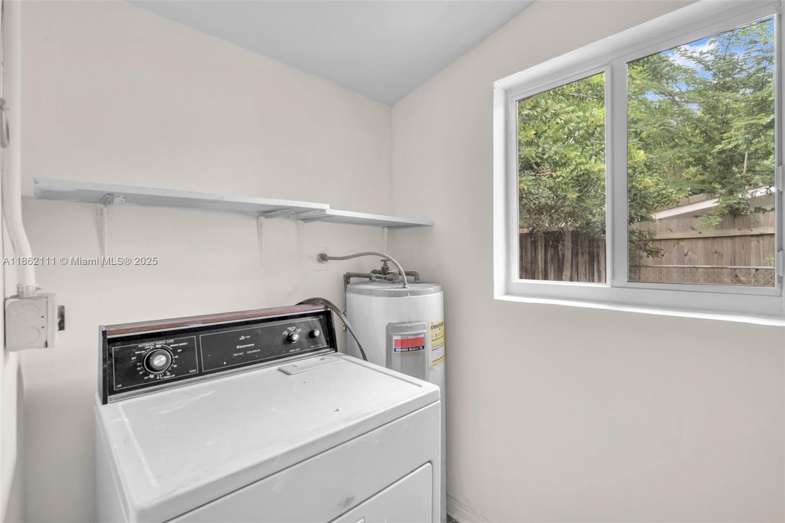 See details / 2631 sq. ft. $ 2025-10-19 0 Photo