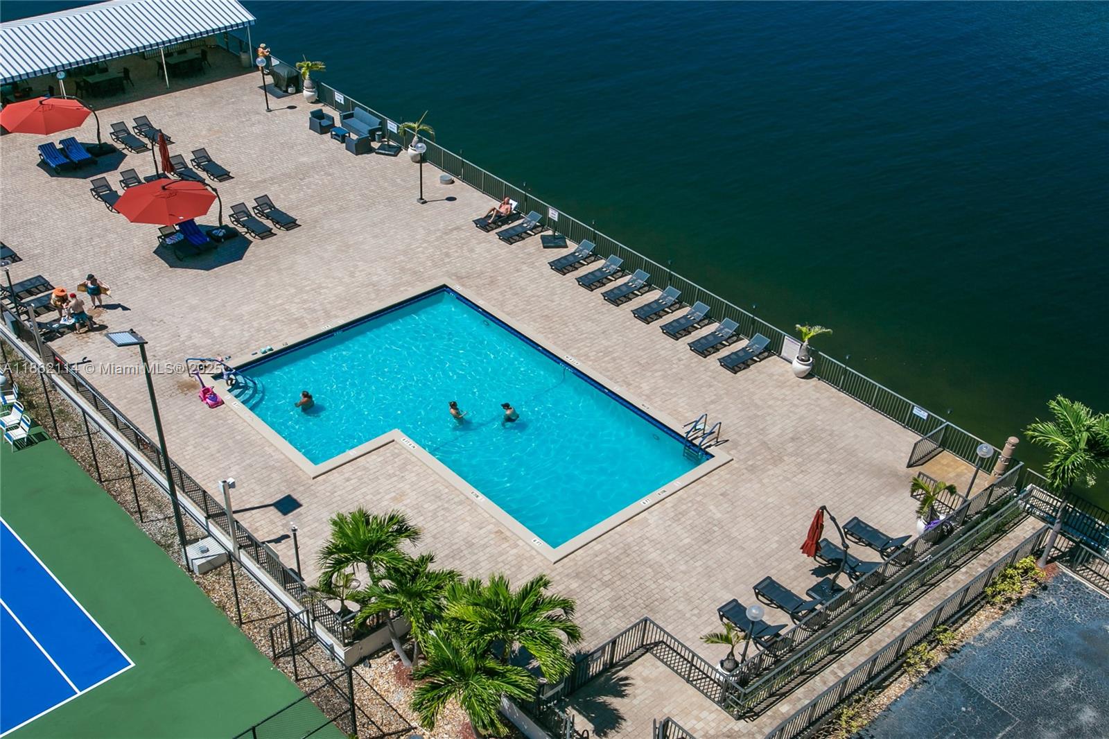 Photo of 2017 Ocean Dr #1008, Hallandale Beach, Florida, 33009 -
