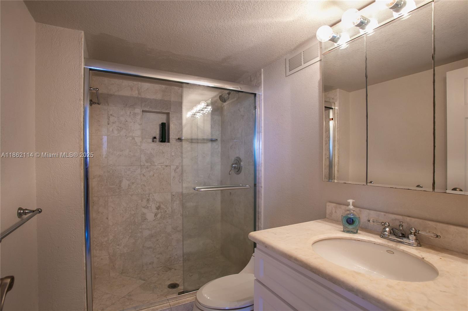 Photo of 2017 Ocean Dr #1008, Hallandale Beach, Florida, 33009 -