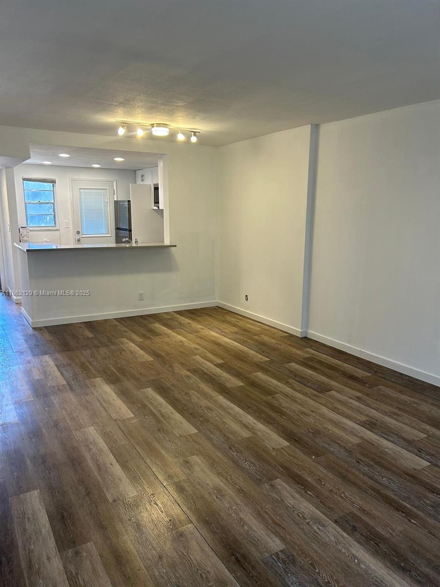 Photo of 500 12th Ave #304, Hallandale Beach, Florida, 33009 -