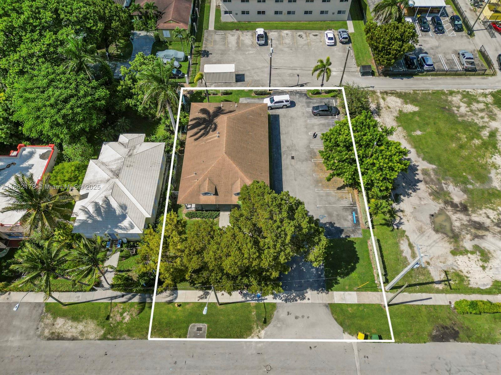 See details / sq. ft. $ 2025-08-20 0 Photo