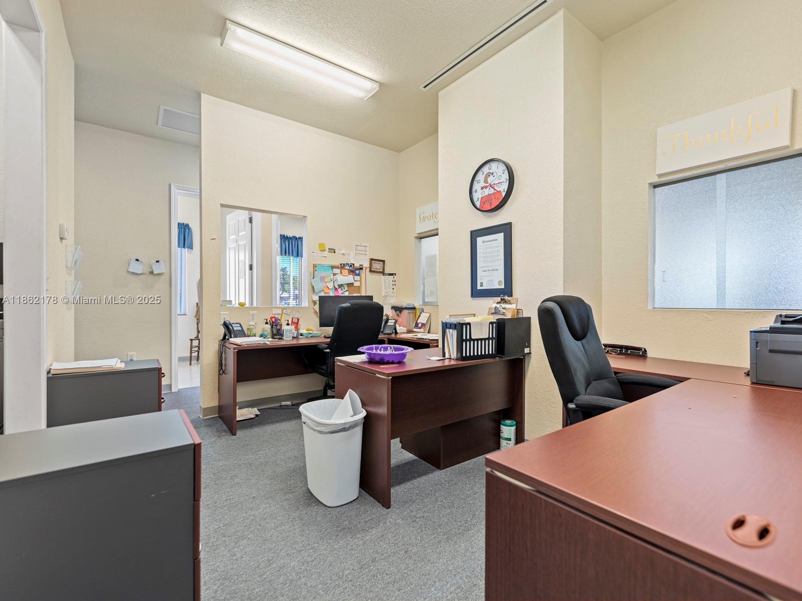 See details / sq. ft. $ 2025-08-20 0 Photo
