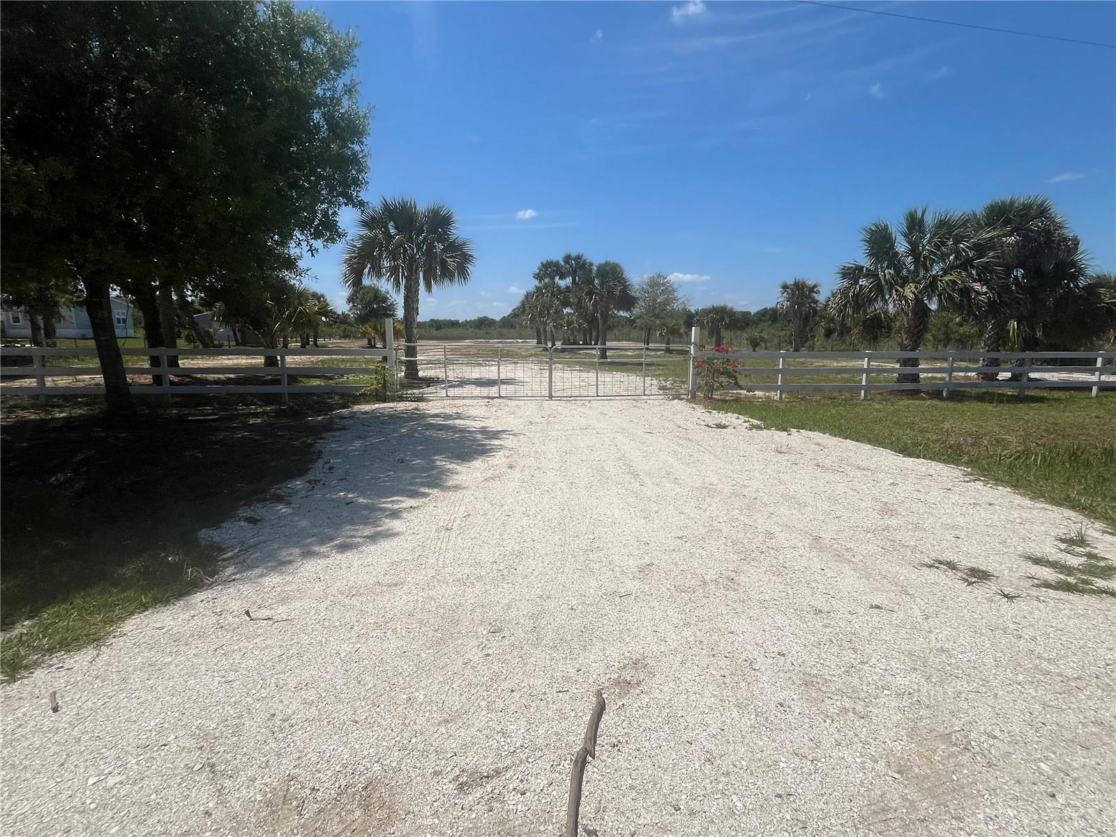   / 0  sq. ft. $ 2026-03-06 0 foto