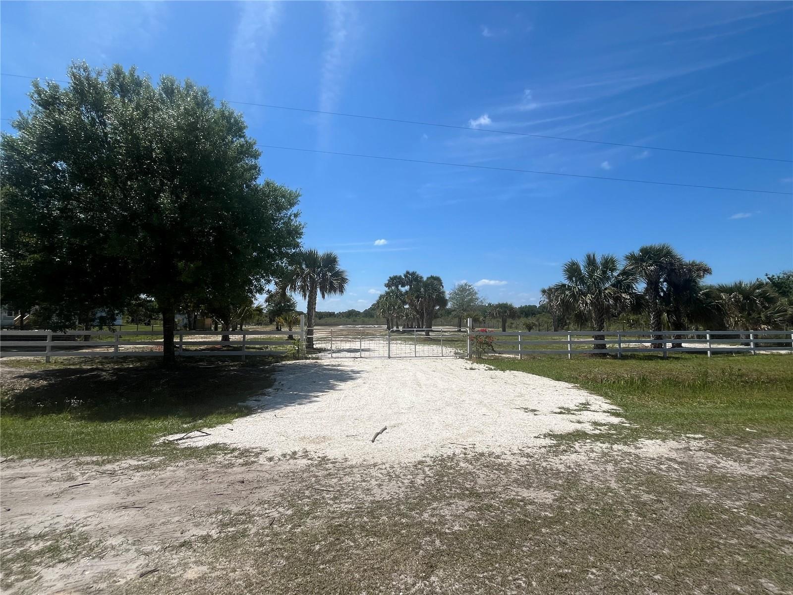   / 0  sq. ft. $ 2026-03-06 0 foto