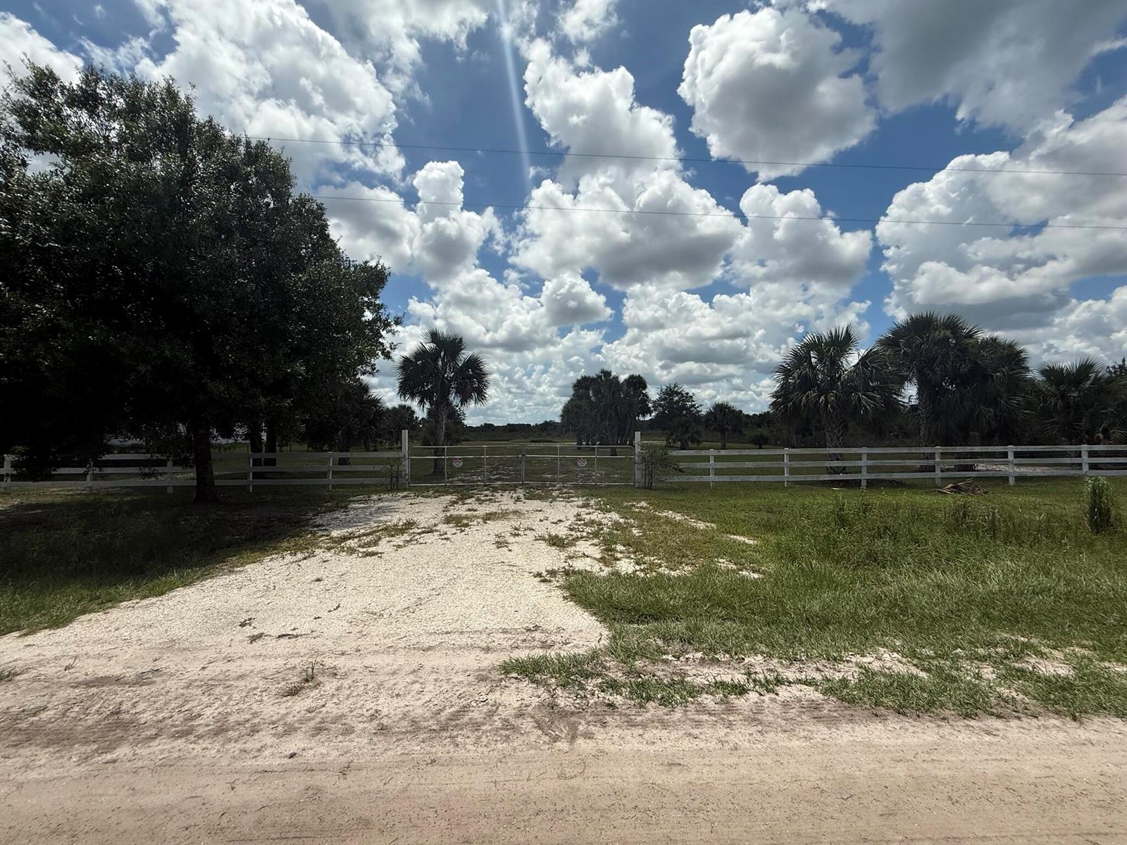   / 0  sq. ft. $ 2026-03-06 0 foto