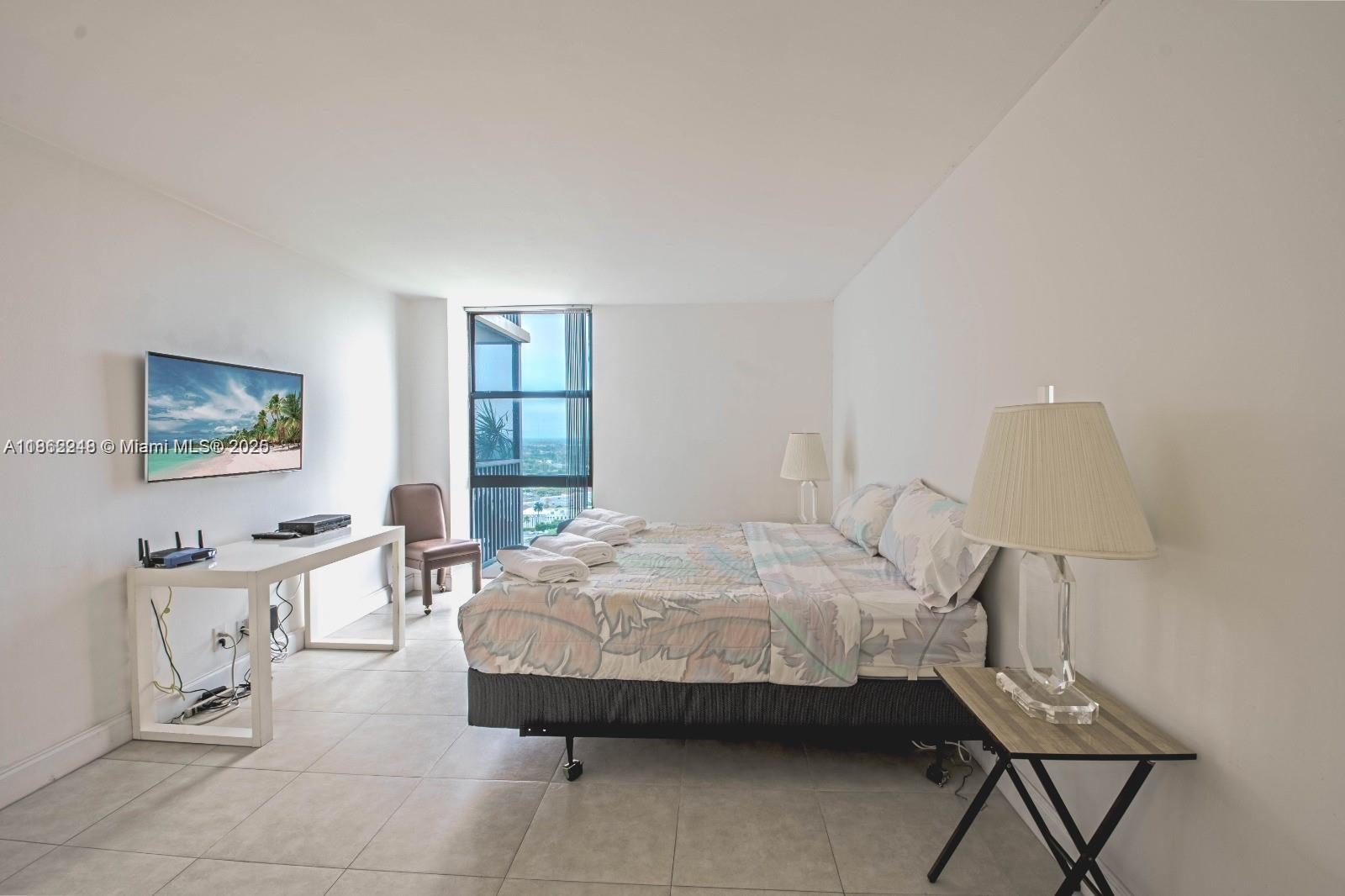 Photo of 20335 Country Club Dr #2410, Aventura, Florida, 33180 -