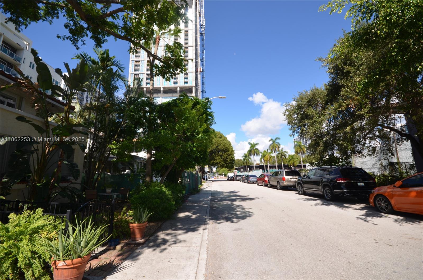 See details / sq. ft. $ 2025-08-20 0 Photo