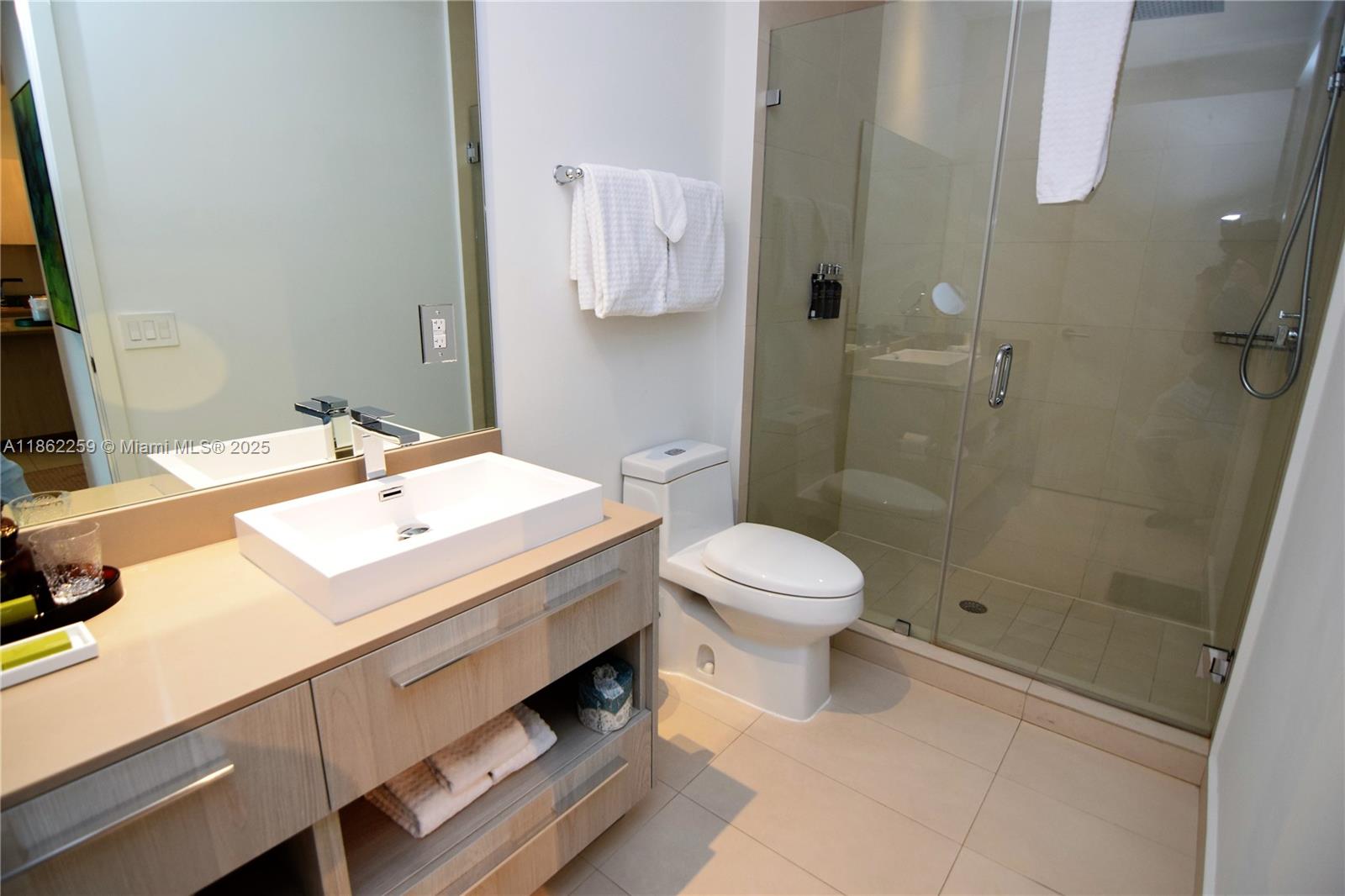See details 403 1 / 1 759 sq. ft. $ 2025-08-20 0 Photo