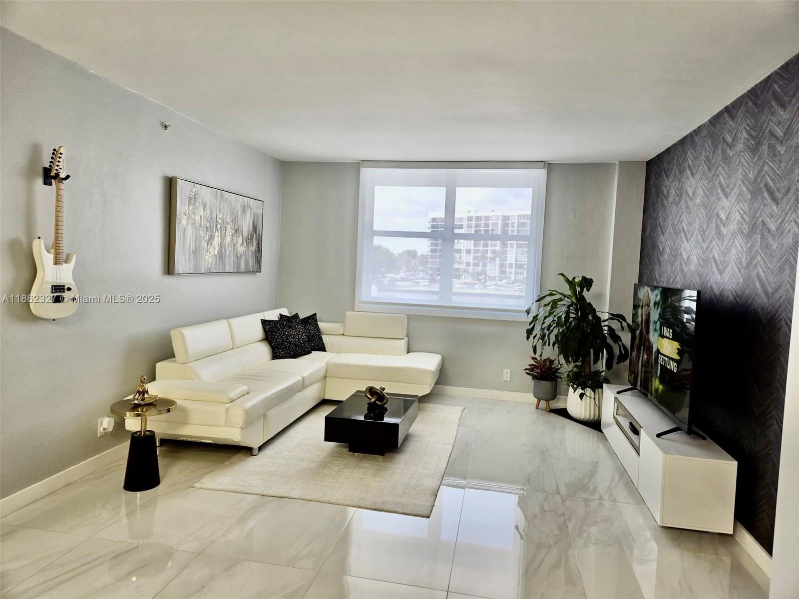 Photo of 3000 Ocean Dr #108, Hollywood, Florida, 33019 -