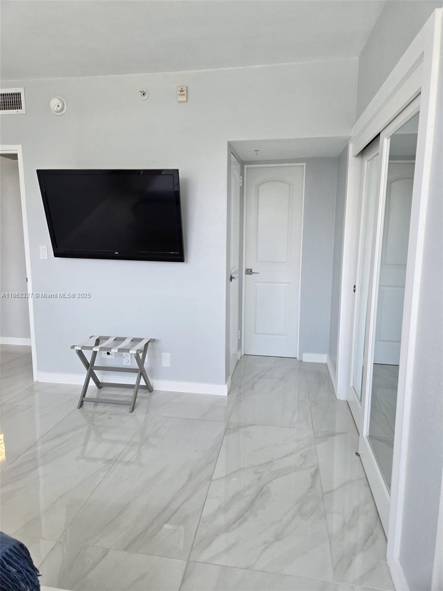 Photo of 3000 Ocean Dr  #108, Hollywood, Florida, 33019 - 