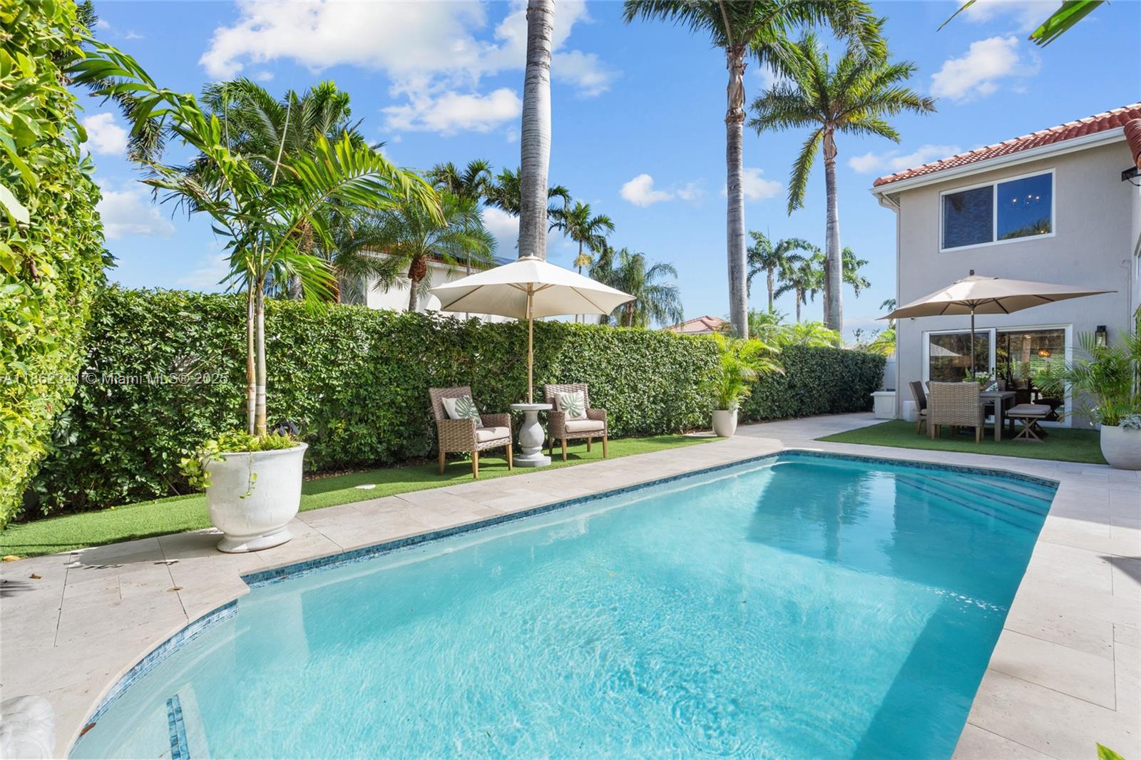 Photo of 1105 Pin Oak St  (1105), Hollywood, Florida, 33019 - 