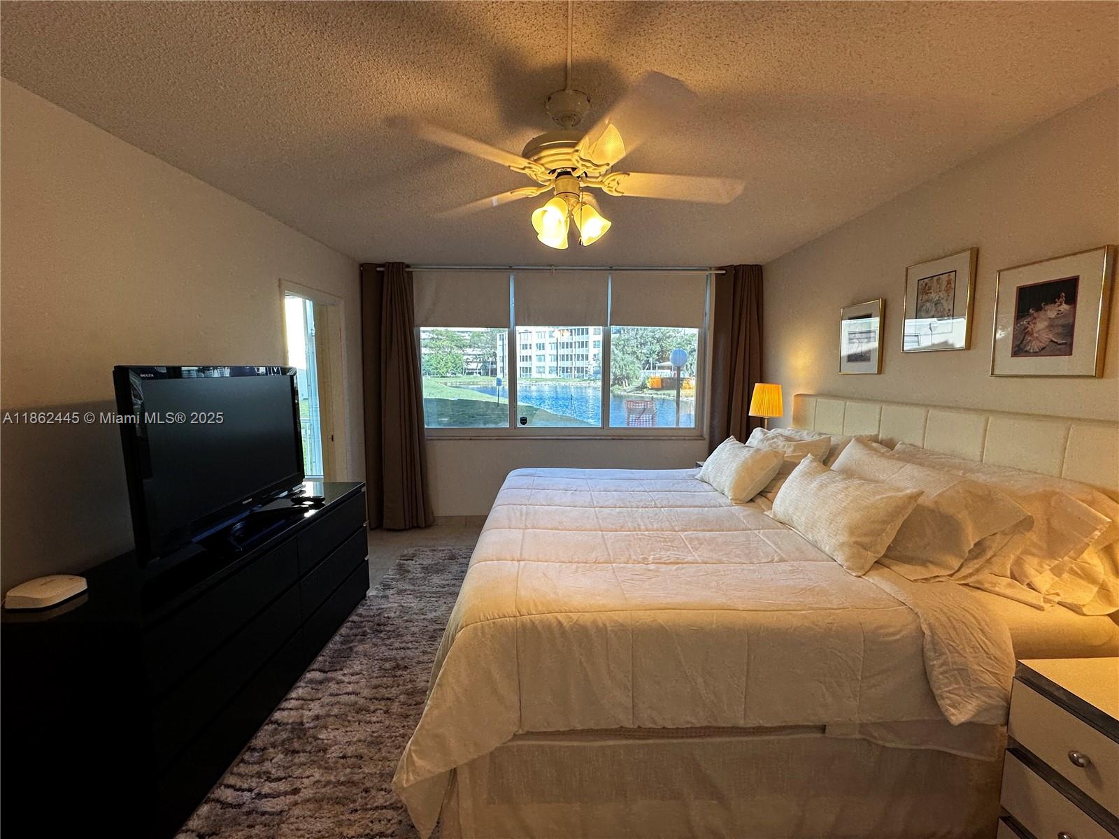 105-1 1 / 2 1036 sq. ft. $ 2025-08-20 0 Photo