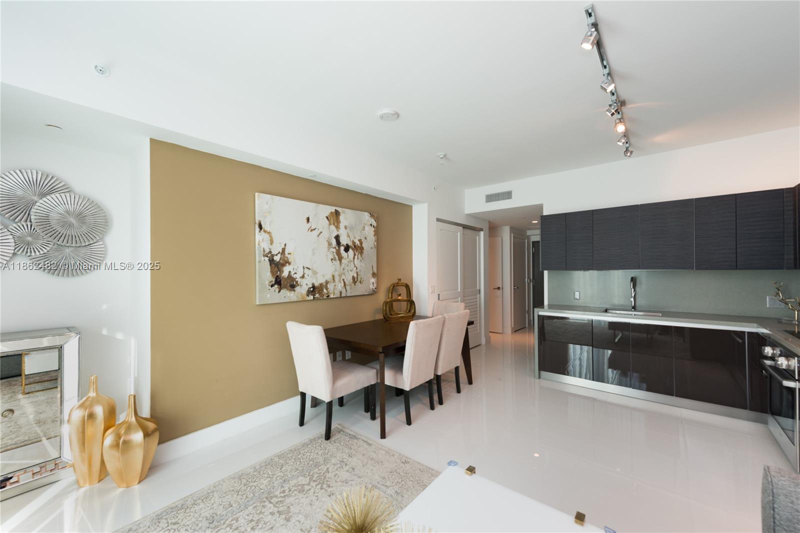 Photo of 1080 Brickell Ave #4105, Miami, Florida, 33131 -