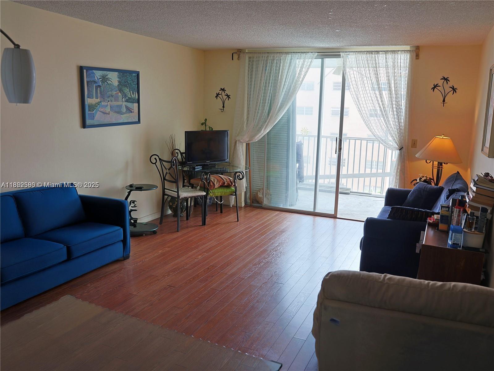 Photo of 319 14th Ave #505, Hallandale Beach, Florida, 33009 -