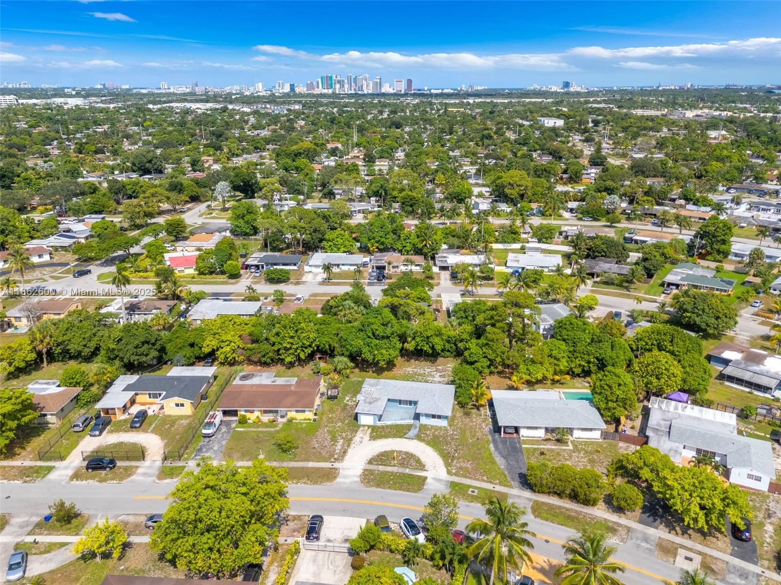 See details 640 3 / 2 1144 sq. ft. $ 2025-08-20 0 Photo