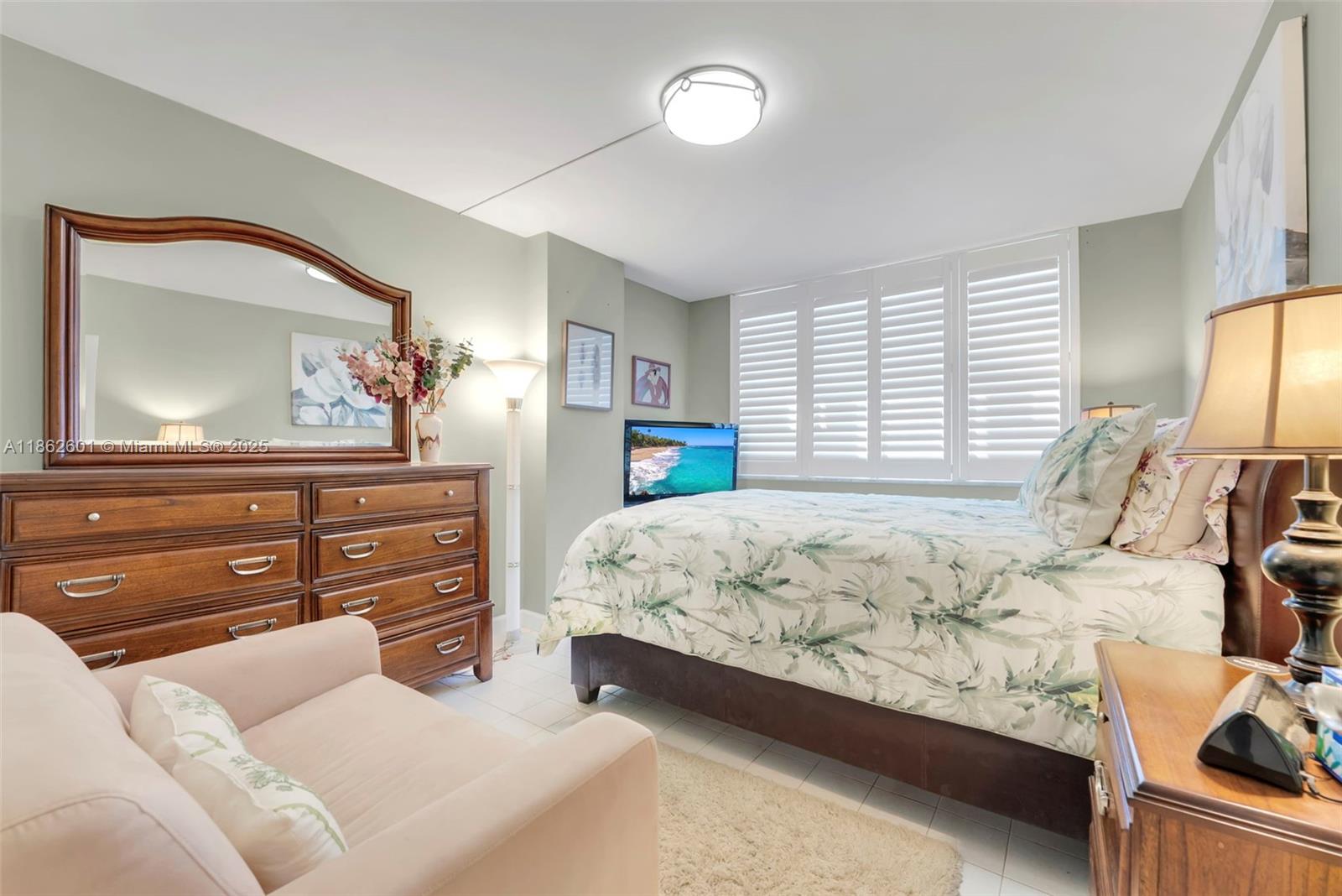 412 2 / 2 1501 sq. ft. $ 2025-08-20 0 Photo
