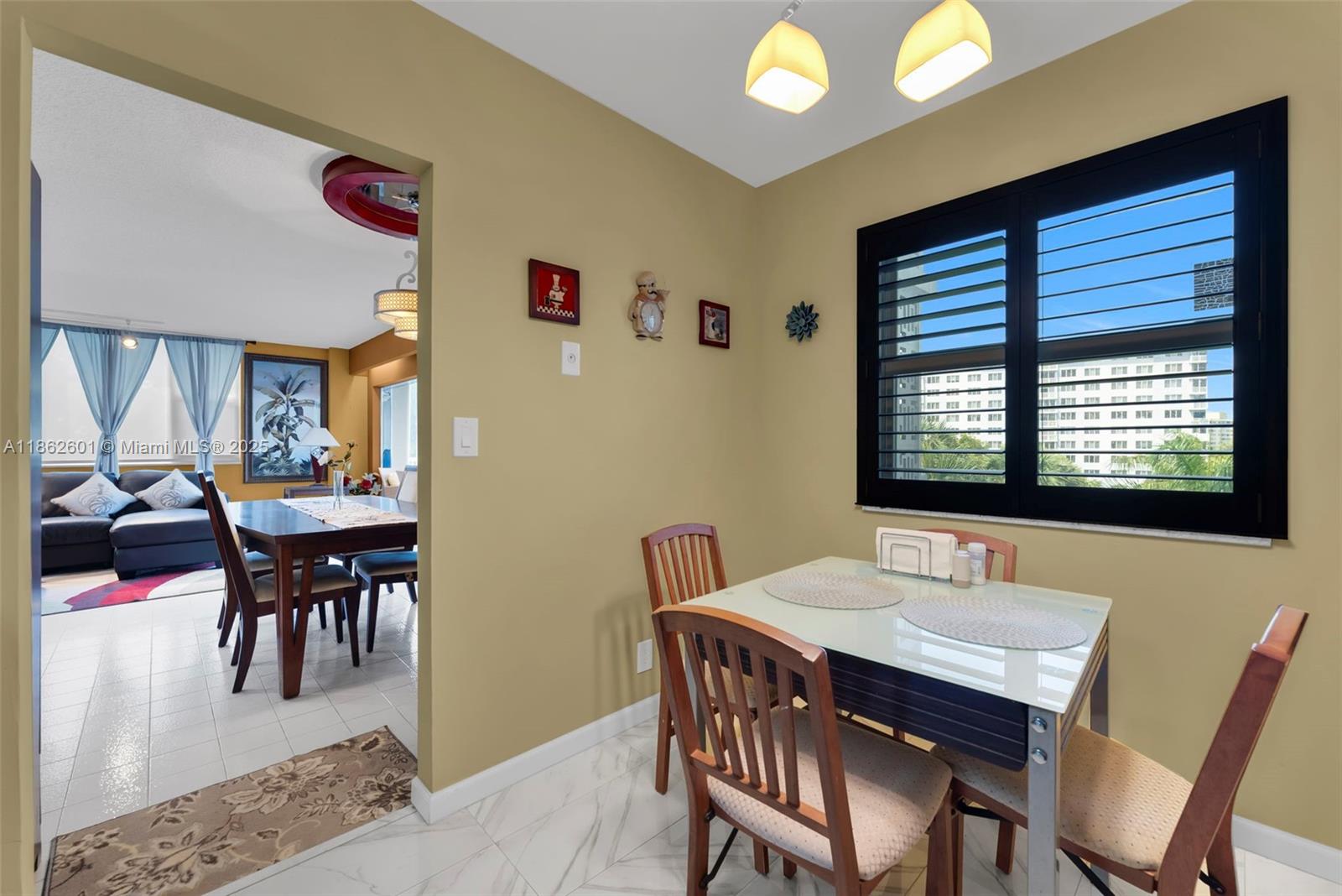 412 2 / 2 1501 sq. ft. $ 2025-08-20 0 Photo