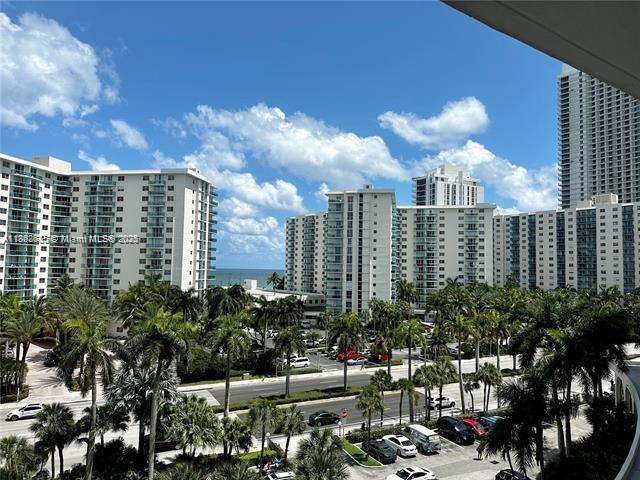 Photo of 3800 Ocean Dr  #618, Hollywood, Florida, 33019 - 