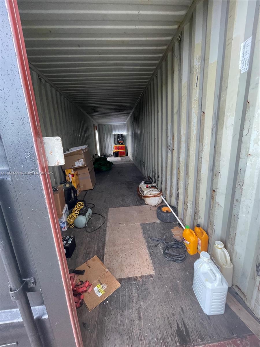 See details / sq. ft. $ 2025-08-20 0 Photo