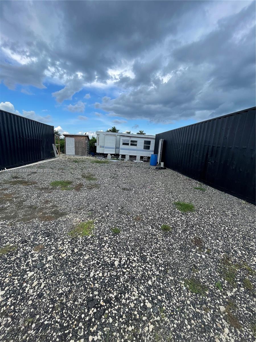 See details / sq. ft. $ 2025-08-20 0 Photo
