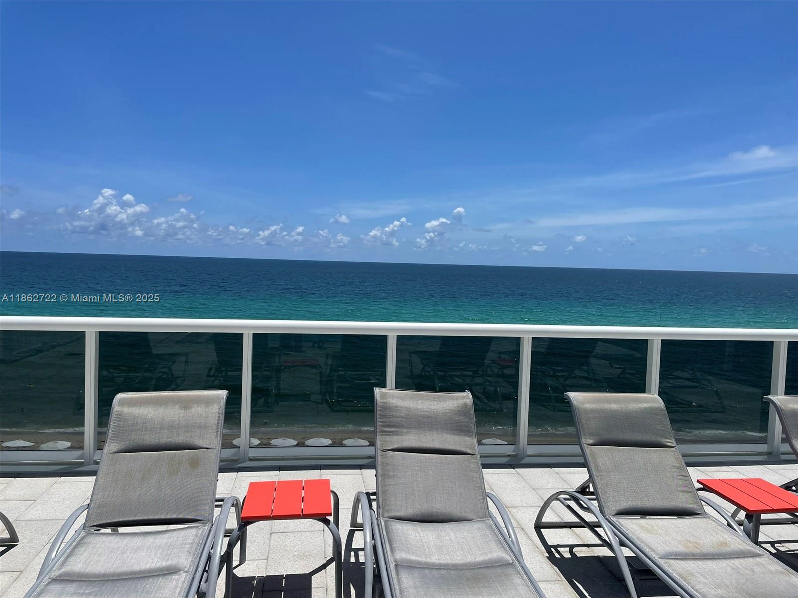 See details 1605 2 / 2 1435 sq. ft. $ 2025-08-20 0 Photo