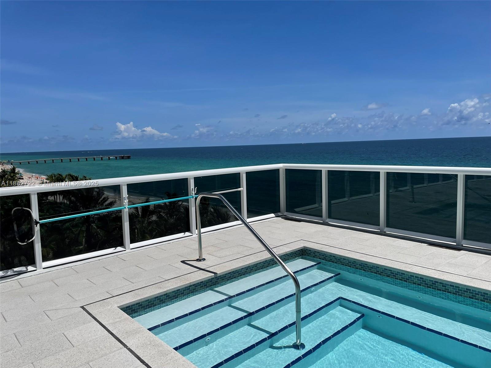See details 1605 2 / 2 1435 sq. ft. $ 2025-08-20 0 Photo
