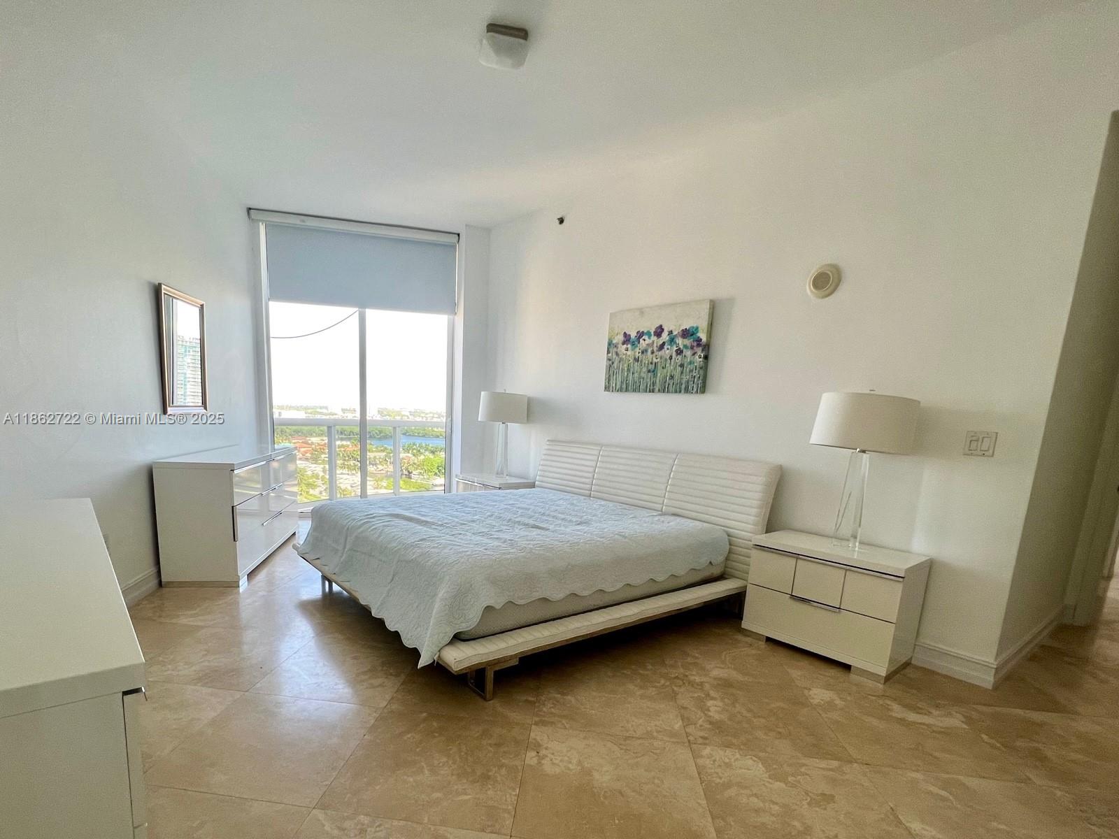 See details 1605 2 / 2 1435 sq. ft. $ 2025-08-20 0 Photo