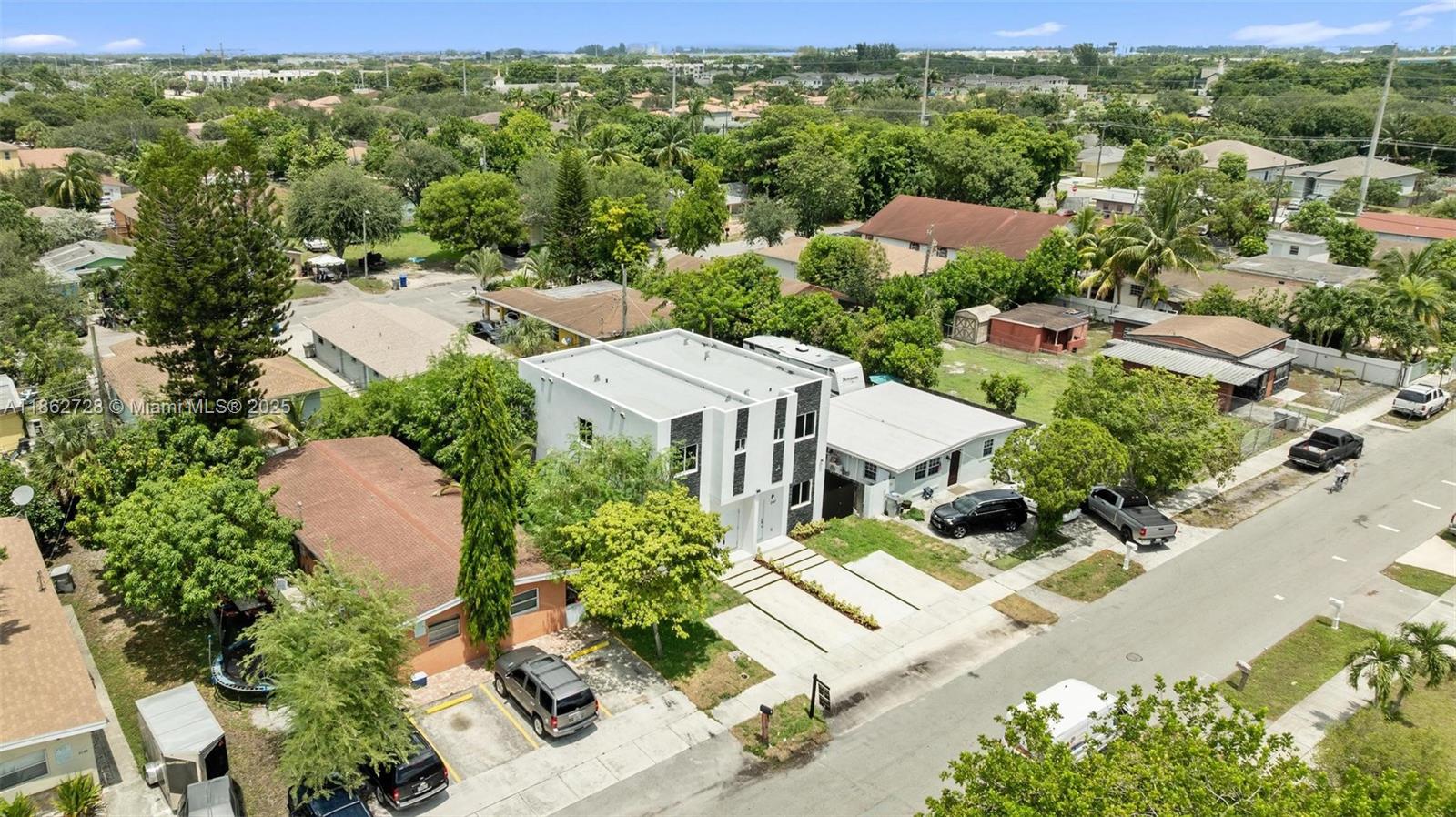   /  2830 sq. ft. $ 2025-08-20 0 Photo